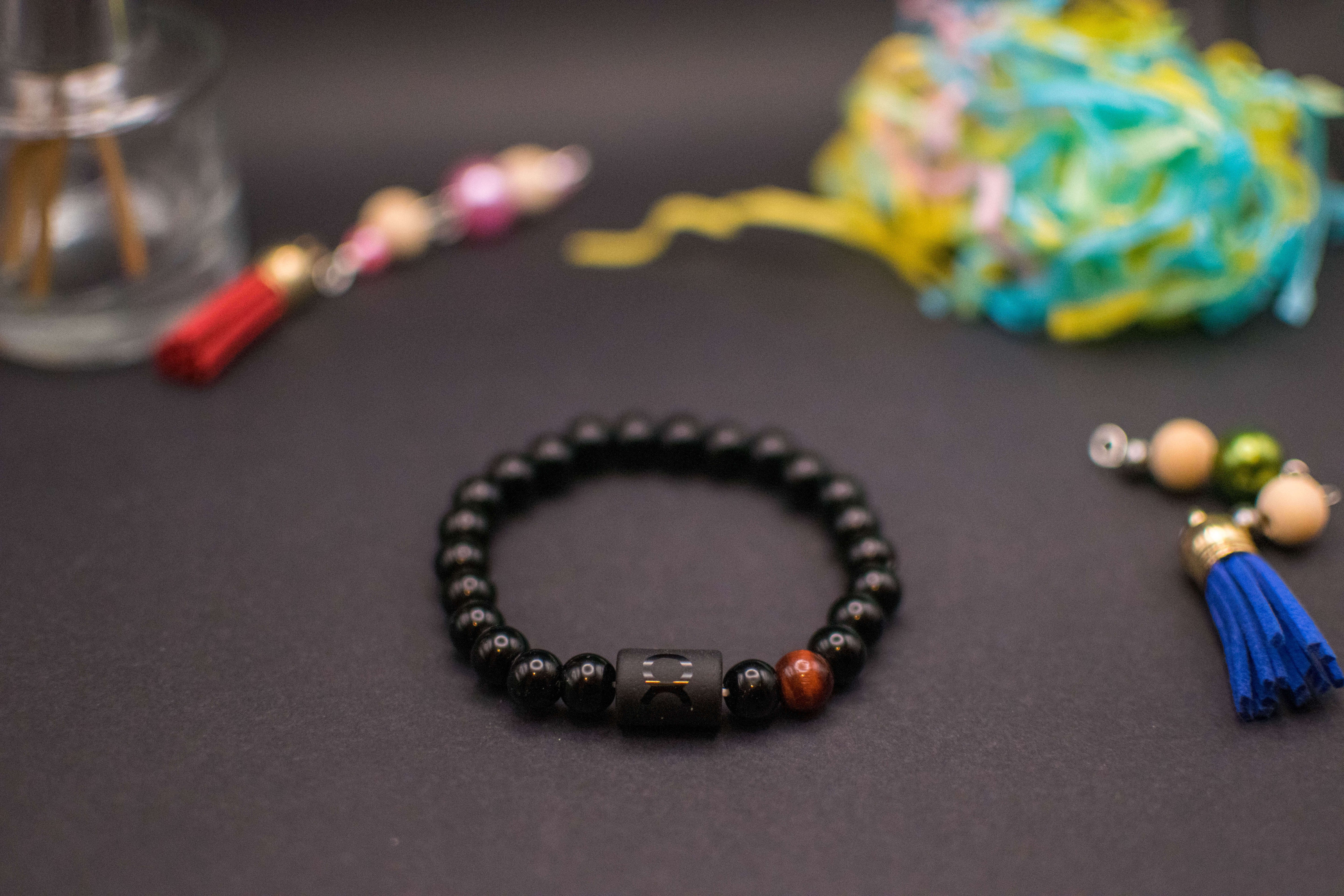 Taurus , Black Onyx & Tiger Eye Bracelet With Earth Element Stone